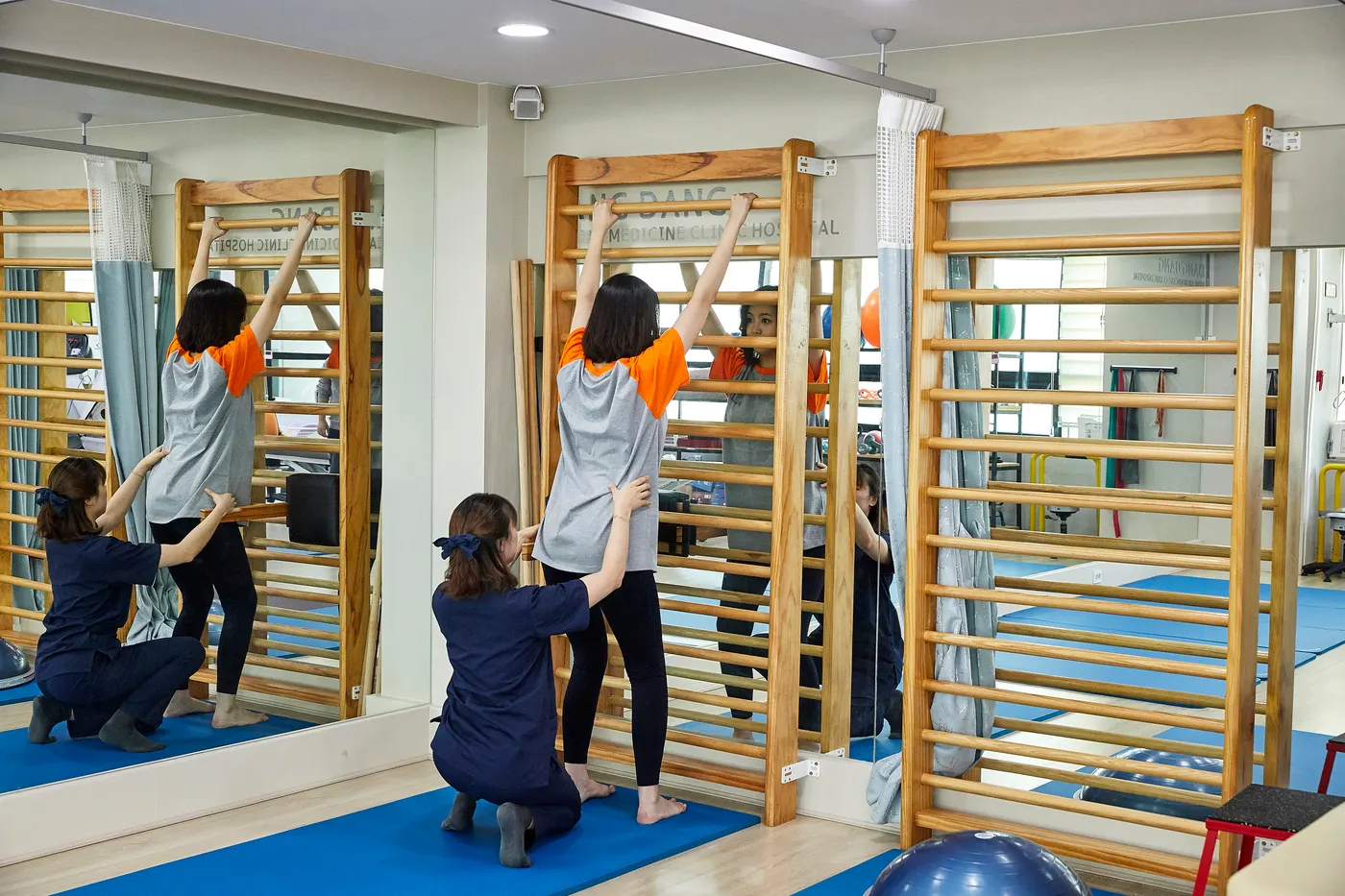 벽 사다리 교정 운동